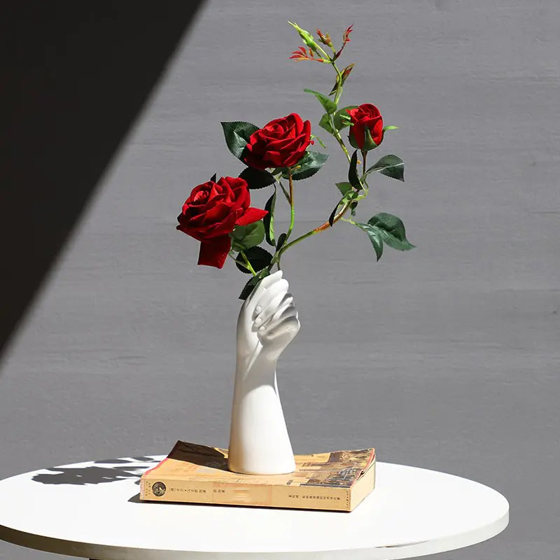 Nordic Flower Vase – Modern Minimalist Ceramic Home & Office Decor