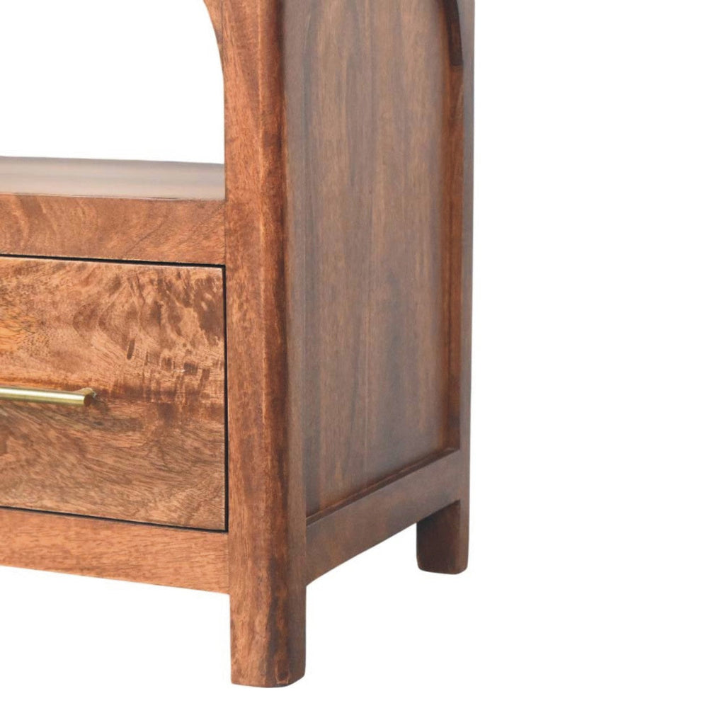 Arc-Line Media Console Avivra